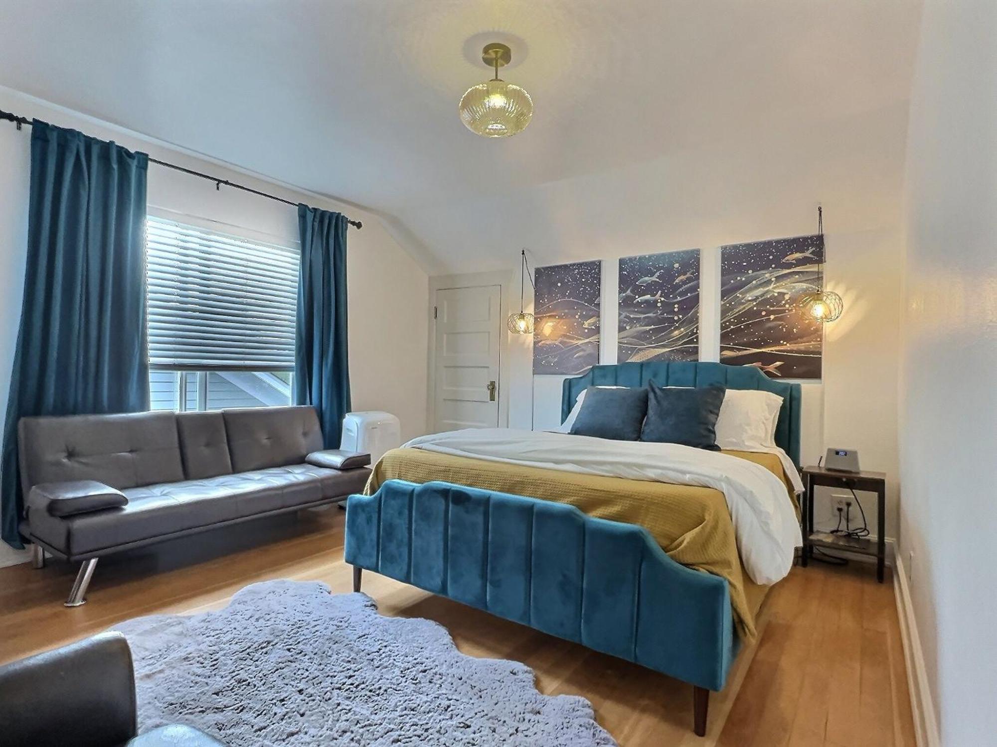 Burke House Collection - Main House Apartment Сиатъл Екстериор снимка